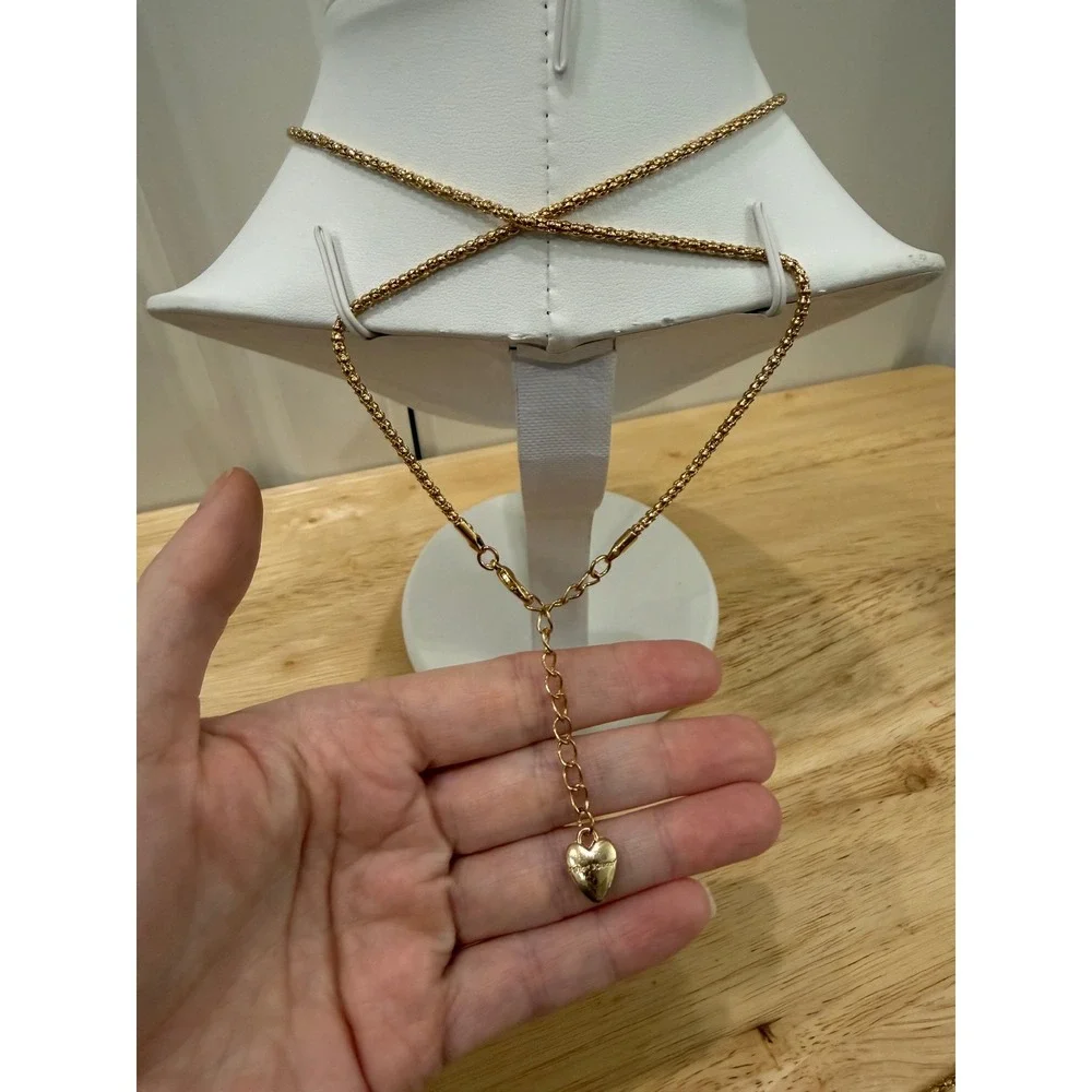 Betsey Johnson Hello Kitty Airplane "Come Fly with Me" Rhinestone Necklace - Picture 4 of 9